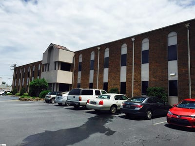 /international/us/2315-n-main-street-anderson-sc-110105055081/