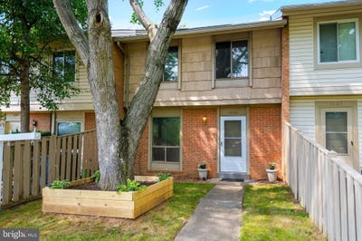 /international/us/1103-whitewater-place-herndon-va-110109833147/