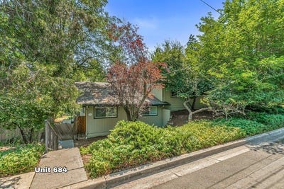 /international/us/682-chestnut-street-ashland-or-110100815120/