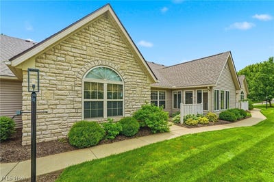 /international/us/8717-dublin-ridge-circle-nw-massillon-oh-110108342047/