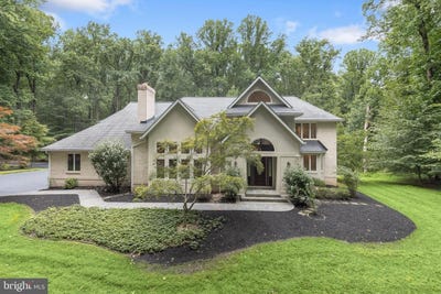/international/us/11860-linden-chapel-rd-clarksville-md-110119474468/
