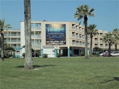 /international/us/3938-surfside-boulevard-corpus-christi-tx-110101051574/