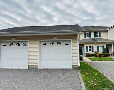 /international/us/104-aerie-way-east-quogue-ny-110104290212/