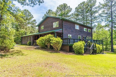 /international/us/105-lakewood-drive-aberdeen-nc-110108539398/