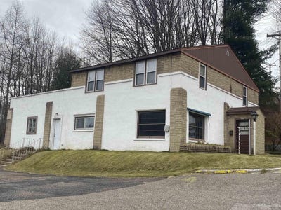 /international/us/100-hill-street-niagara-c-wi-wi-110103720285/