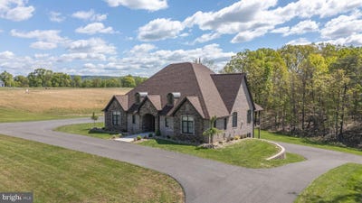 /international/us/113-n-lakewood-drive-ridgeley-wv-110107856085/