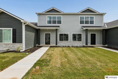/international/us/11422-n-160-court-bennington-ne-110107882636/