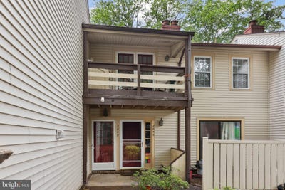 /international/us/2848-chablis-circle-woodbridge-va-110100634299/
