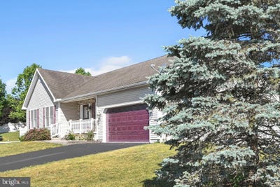 /international/us/1-midland-cove-pine-grove-pa-110109029505/