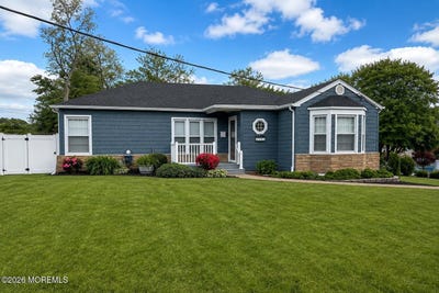 /international/us/294-leonardville-road-belford-nj-110110150437/