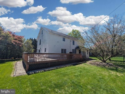 /international/us/504-s-4th-street-perkasie-pa-110100613309/