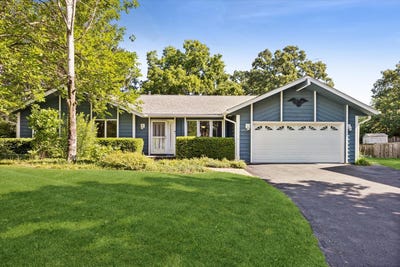 /international/us/1153-brighton-road-naperville-il-110109142240/