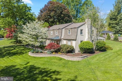 /international/us/977-ivycroft-road-wayne-pa-110107907908/