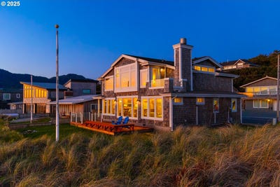 /international/us/887-beach-st-manzanita-or-110098985840/