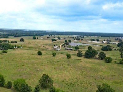 /international/us/0000-i-30-frontage-rd-saltillo-tx-110108689349/