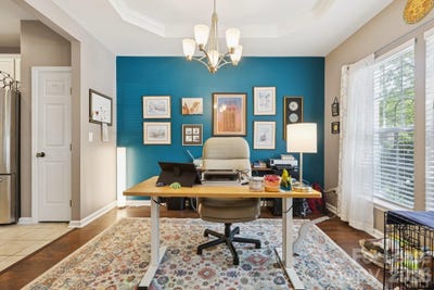 /international/us/6037-queens-walk-court-fort-mill-sc-110108426980/