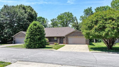 /international/us/109-park-place-greeneville-tn-110108139385/