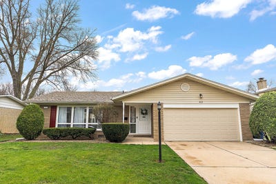 /international/us/415-n-arizona-avenue-glenwood-il-110098994917/