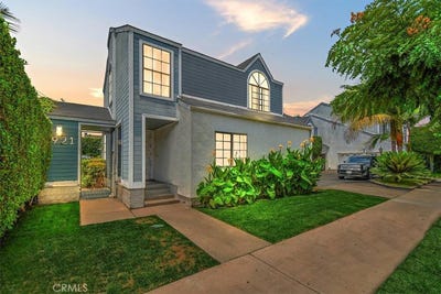 /international/us/5921-templeton-street-huntington-park-ca-110105643219/