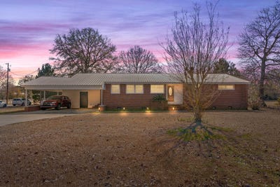 /international/us/3813-w-marion-st-mullins-sc-110105522663/