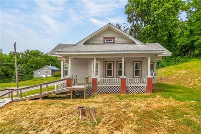 /international/us/401-n-adams-street-brunswick-mo-110108383501/
