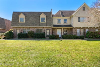 /international/us/413-kahler-street-gulfport-ms-110098294876/