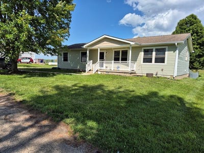 /international/us/116-meadow-run-wellston-oh-110107875270/