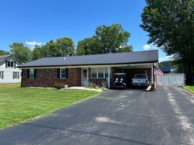/international/us/198-taylor-street-liberty-ky-110100677814/