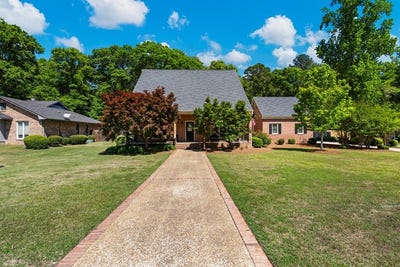 /international/us/4604-sears-road-columbus-ga-110107823292/