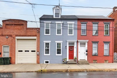 /international/us/325-cherry-street-columbia-pa-110108909055/