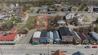 /international/us/tbd-elm-street-alma-wi-110107540517/