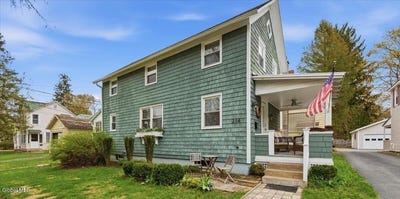 /international/us/214-east-avenue-saratoga-springs-ny-110107513277/