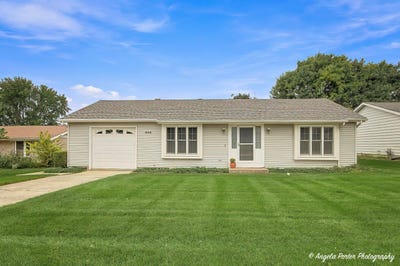 /international/us/948-wiltshire-drive-mchenry-il-110120482779/
