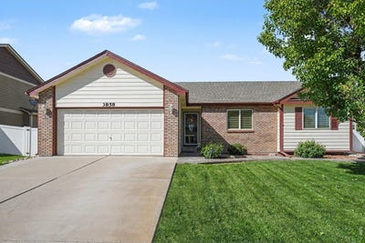 /international/us/3858-mount-oxford-st-wellington-co-110119920449/
