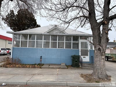 /international/us/436-e-whitman-pocatello-id-110107264257/