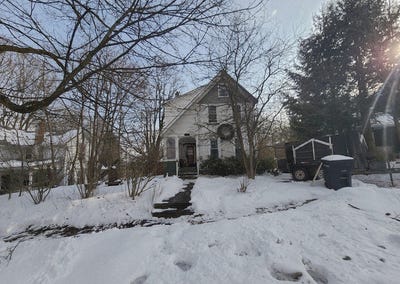/international/us/17-ogden-street-walton-ny-110106121974/