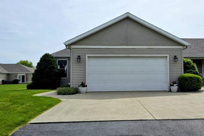 /international/us/66-oakwood-drive-coldwater-mi-110108303222/
