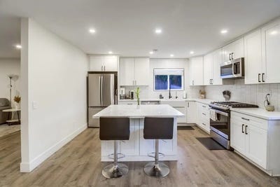 /international/us/6964-mount-vernon-st-lemon-grove-ca-110108545727/