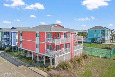 /international/us/1068-ocean-boulevard-w-holden-beach-nc-110106345090/
