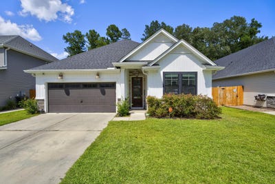/international/us/276-whirlaway-drive-moncks-corner-sc-110108976871/