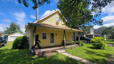 /international/us/5841-n-sugar-st-uniondale-in-110108912580/
