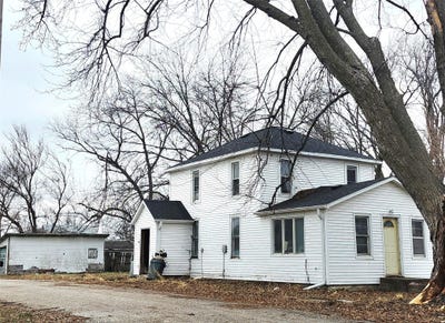 /international/us/201-n-main-street-yale-ia-110104785024/