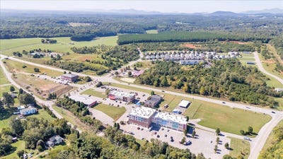 /international/us/mercantile-st-lot-11-moneta-va-110087476068/