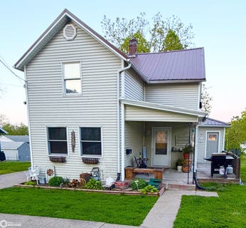 /international/us/436-n-4th-street-oskaloosa-ia-110107858011/
