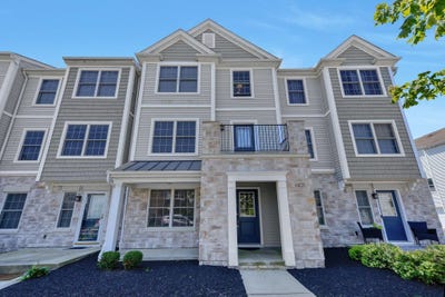 /international/us/6023-canyon-creek-drive-dublin-oh-110101420605/