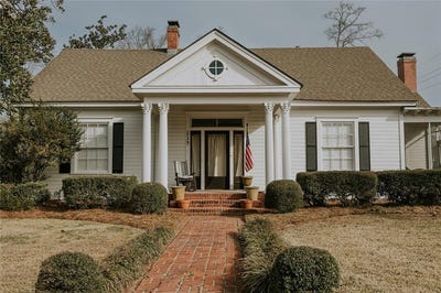 /international/us/215-e-arizona-ruston-la-110105977162/