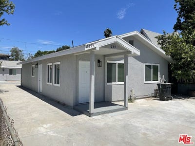 /international/us/239-1-2-e-80th-st-los-angeles-ca-110108207998/