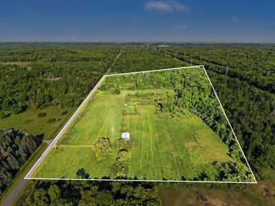 /international/us/72362-28th-avenue-covert-mi-110108472994/