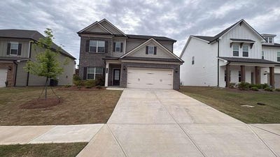 /international/us/4599-silver-oak-drive-gainesville-ga-110106527682/