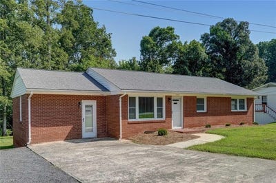 /international/us/1207-harris-street-eden-nc-110100702833/